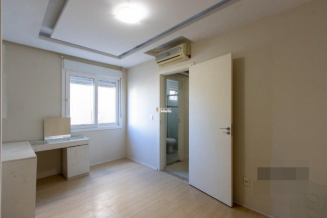 Imagem Casa com 2 Quartos à Venda, 132 m² em Nonoai - Porto Alegre Imagem Casa com 2 Quartos à Venda, 132 m² em Nonoai - Porto Alegre