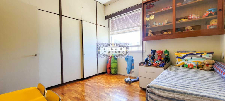Imagem Apartamento com 4 Quartos à Venda, 280 m² em Ipanema - Rio De Janeiro Imagem Apartamento com 4 Quartos à Venda, 280 m² em Ipanema - Rio De Janeiro