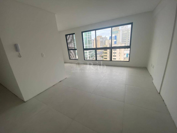 Imagem Apartamento com 1 Quarto à Venda, 40 m² em Centro - Itajaí Imagem Apartamento com 1 Quarto à Venda, 40 m² em Centro - Itajaí
