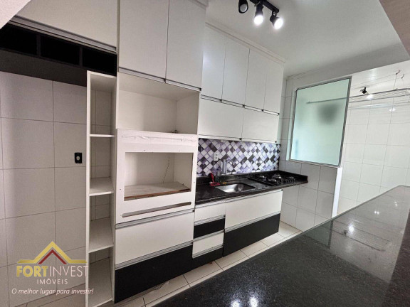 Imagem Imóvel com 2 Quartos à Venda, 60 m² em Guilhermina - Praia Grande Imagem Imóvel com 2 Quartos à Venda, 60 m² em Guilhermina - Praia Grande