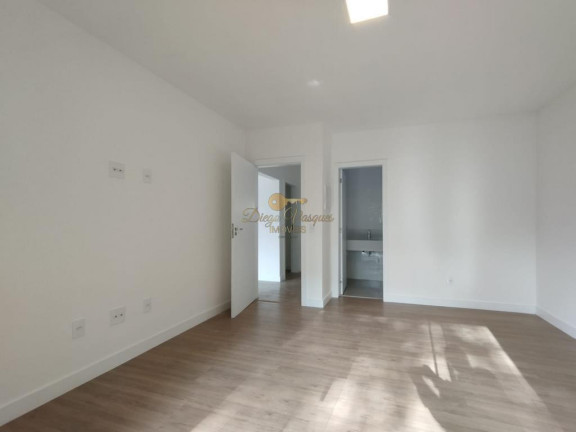 Imagem Casa com 4 Quartos à Venda, 192 m² em Vargem Grande - Teresópolis Imagem Casa com 4 Quartos à Venda, 192 m² em Vargem Grande - Teresópolis
