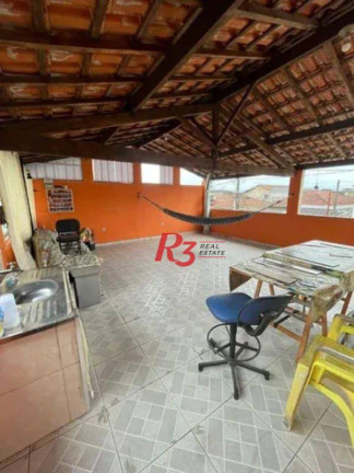 Imagem Casa com 4 Quartos à Venda, 330 m² em Cidade Naútica - São Vicente