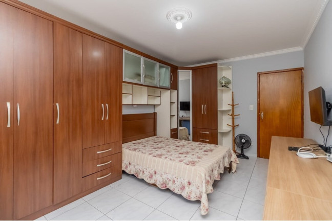 Imagem Casa com 3 Quartos à Venda, 211 m² em Vila Graciosa - São Paulo Imagem Casa com 3 Quartos à Venda, 211 m² em Vila Graciosa - São Paulo