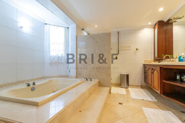 Imagem Casa com 5 Quartos à Venda, 619 m² em Brooklin - São Paulo Imagem Casa com 5 Quartos à Venda, 619 m² em Brooklin - São Paulo