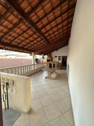 Imagem Sobrado com 3 Quartos à Venda, 147 m² em Tupi - Praia Grande Imagem Sobrado com 3 Quartos à Venda, 147 m² em Tupi - Praia Grande