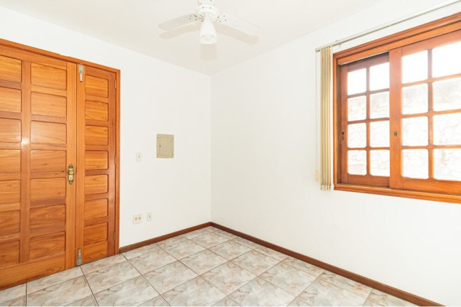 Imagem Cobertura com 4 Quartos à Venda, 214 m² em Passo Da Areia - Porto Alegre Imagem Cobertura com 4 Quartos à Venda, 214 m² em Passo Da Areia - Porto Alegre