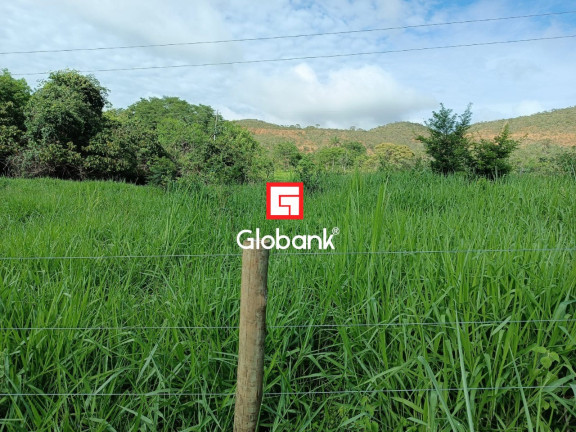 Imagem Imóvel com 3 Quartos à Venda, em Extrema - Montes Claros Imagem Imóvel com 3 Quartos à Venda, em Extrema - Montes Claros