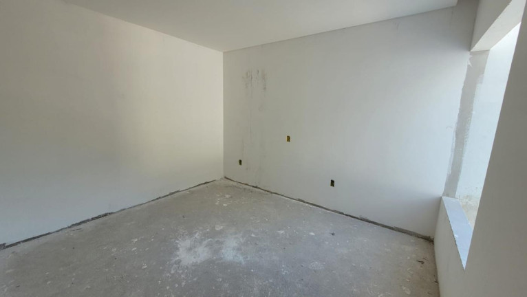 Imagem Sobrado com 3 Quartos à Venda, 186 m² em Glória - Joinville Imagem Sobrado com 3 Quartos à Venda, 186 m² em Glória - Joinville