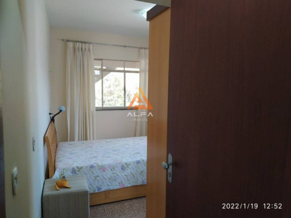 Imagem Casa com 2 Quartos à Venda, 75 m² Imagem Casa com 2 Quartos à Venda, 75 m²