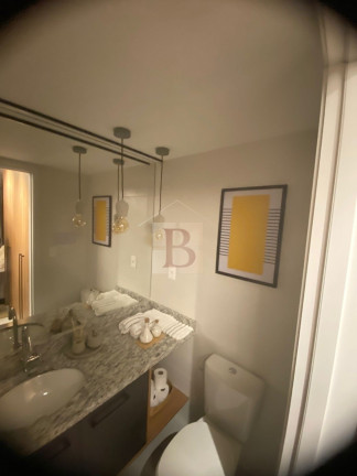 Imagem Imóvel com 2 Quartos à Venda, 72 m² em Icaraí - Niterói Imagem Imóvel com 2 Quartos à Venda, 72 m² em Icaraí - Niterói