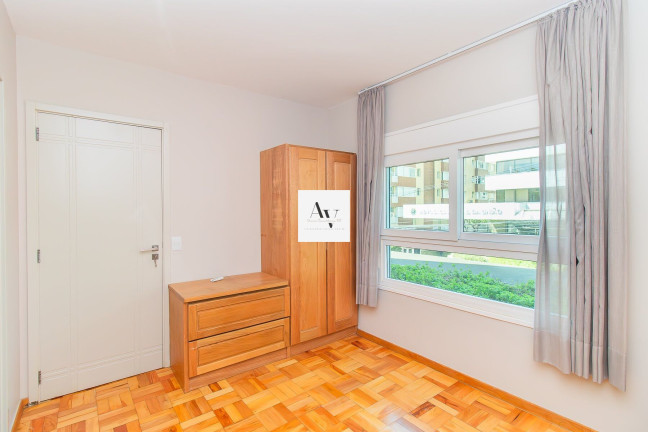 Imagem Apartamento com 1 Quarto à Venda, 37 m² em Moinhos De Vento - Porto Alegre Imagem Apartamento com 1 Quarto à Venda, 37 m² em Moinhos De Vento - Porto Alegre
