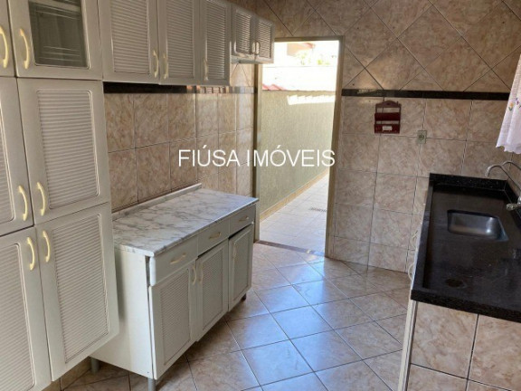 Imagem Casa com 3 Quartos à Venda,  em Sumarezinho - Ribeirão Preto