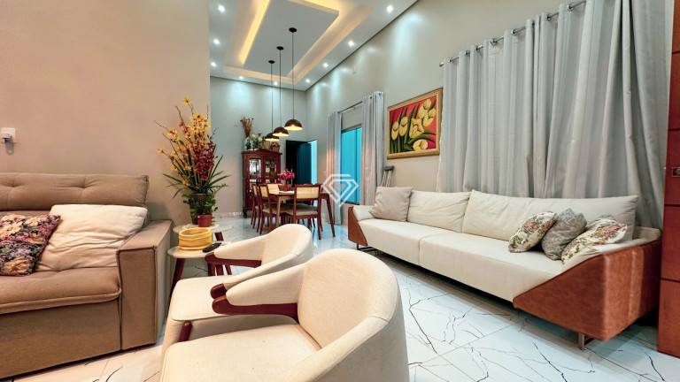 Imagem Casa com 3 Quartos à Venda, 139 m² em Plano Diretor Sul - Palmas Imagem Casa com 3 Quartos à Venda, 139 m² em Plano Diretor Sul - Palmas