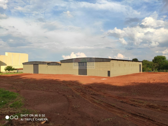 Imagem Terreno à Venda ou Locação, 30.000 m²