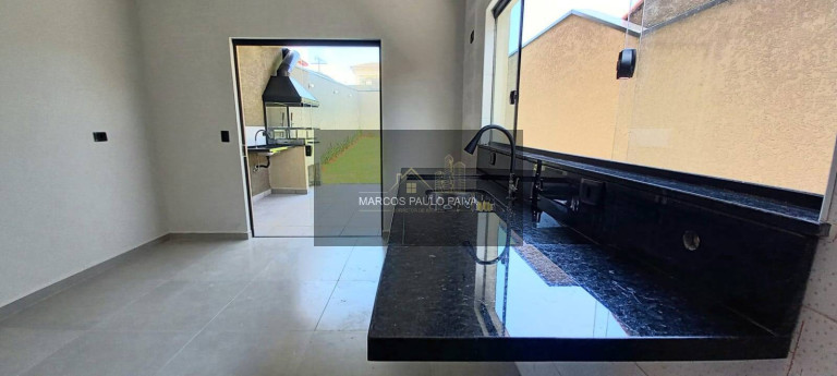 Imagem Sobrado com 3 Quartos à Venda, 122 m² em Alvinópolis - Atibaia Imagem Sobrado com 3 Quartos à Venda, 122 m² em Alvinópolis - Atibaia