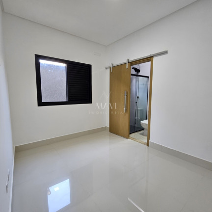Imagem Casa com 3 Quartos à Venda, 134 m² em Vilamar - Praia Grande Imagem Casa com 3 Quartos à Venda, 134 m² em Vilamar - Praia Grande