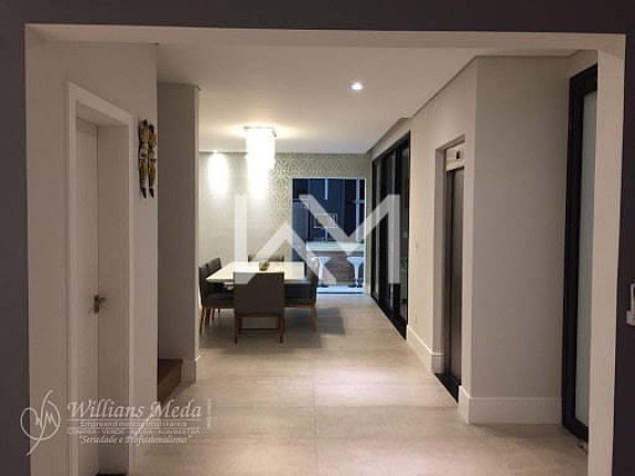 Imagem Sobrado com 4 Quartos à Venda, 460 m² em Jardim Via Dutra - Arujá Imagem Sobrado com 4 Quartos à Venda, 460 m² em Jardim Via Dutra - Arujá