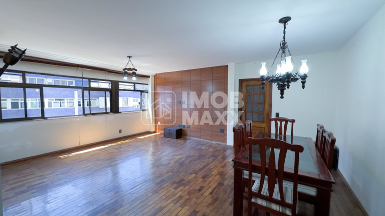 Imagem Apartamento com 3 Quartos à Venda, 120 m² em Asa Sul - Brasília Imagem Apartamento com 3 Quartos à Venda, 120 m² em Asa Sul - Brasília