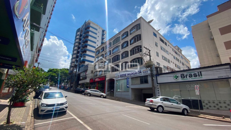 Imagem Apartamento com 5 Quartos para Alugar, em Centro - Pato Branco Imagem Apartamento com 5 Quartos para Alugar, em Centro - Pato Branco