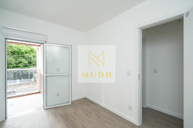Imagem Apartamento com 3 Quartos à Venda, 89 m² em São João - Porto Alegre Imagem Apartamento com 3 Quartos à Venda, 89 m² em São João - Porto Alegre