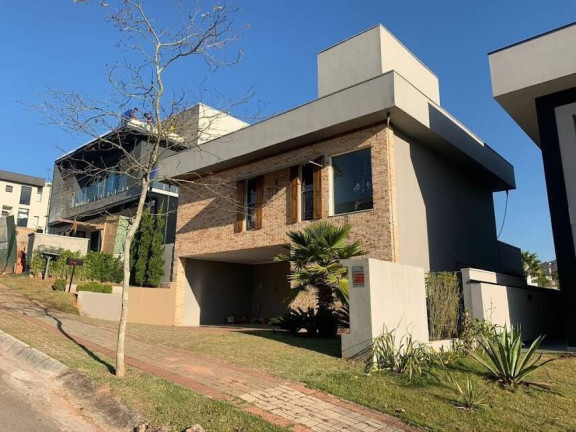 Casa com 4 Quartos à Venda, 420 m² em Tamboré - Santana De Parnaíba