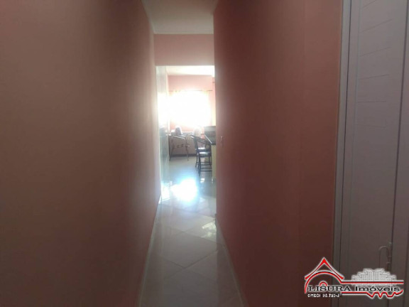 Imagem Casa com 5 Quartos à Venda, 232 m² em Centro - Jacareí Imagem Casa com 5 Quartos à Venda, 232 m² em Centro - Jacareí
