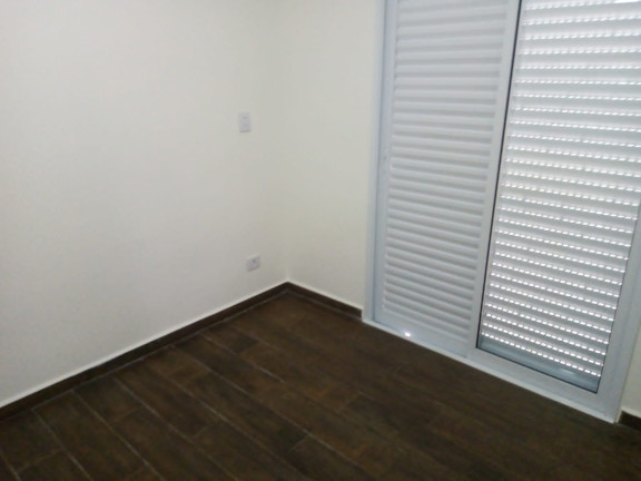 Imagem Casa com 3 Quartos à Venda, em Parque São Domingos - Pindamonhangaba Imagem Casa com 3 Quartos à Venda, em Parque São Domingos - Pindamonhangaba