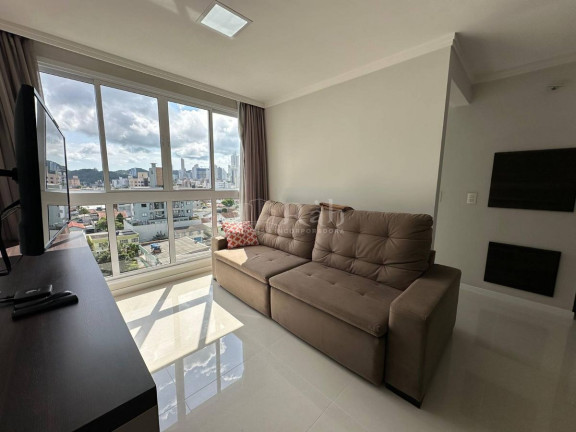 Imagem Apartamento com 2 Quartos à Venda, 64 m² em Nações - Balneário Camboriú
