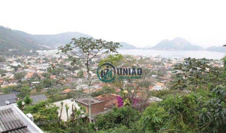 Imagem Casa com 4 Quartos à Venda, 240 m² em São Francisco - Niterói