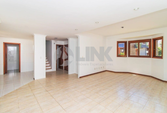Imagem Imóvel com 3 Quartos à Venda, 254 m² em Sarandi - Porto Alegre Imagem Imóvel com 3 Quartos à Venda, 254 m² em Sarandi - Porto Alegre