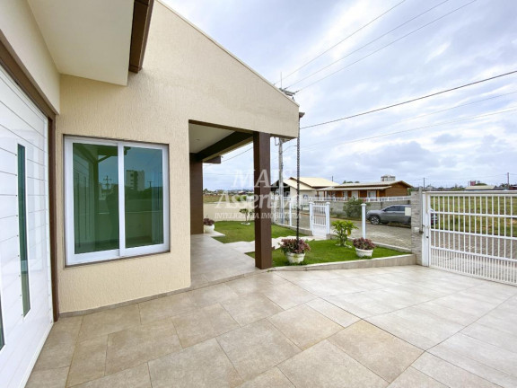 Imagem Casa com 3 Quartos à Venda, 204 m² em Zona Nova - Torres Imagem Casa com 3 Quartos à Venda, 204 m² em Zona Nova - Torres