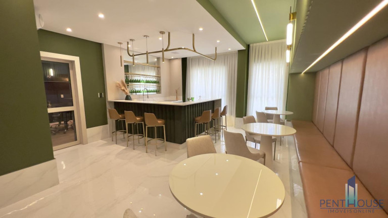 Imagem Apartamento com 2 Quartos à Venda, 62 m² em Tabuleiro - Camboriú Imagem Apartamento com 2 Quartos à Venda, 62 m² em Tabuleiro - Camboriú