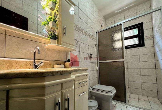 Imagem Casa com 3 Quartos à Venda, 252 m² em Fazenda - Itajaí Imagem Casa com 3 Quartos à Venda, 252 m² em Fazenda - Itajaí