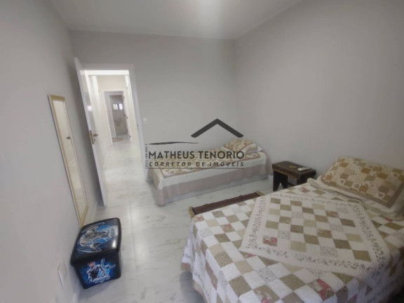 Imagem Apartamento com 3 Quartos à Venda, 130 m² Imagem Apartamento com 3 Quartos à Venda, 130 m²