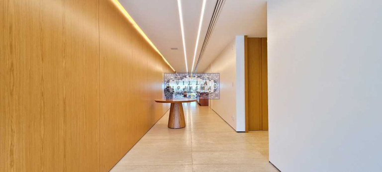 Imagem Apartamento com 2 Quartos à Venda, 260 m² em Lagoa - Rio De Janeiro Imagem Apartamento com 2 Quartos à Venda, 260 m² em Lagoa - Rio De Janeiro