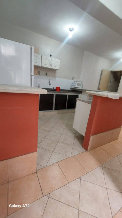 Imagem Sobrado com 4 Quartos à Venda, 253 m² em Centro - Taubaté Imagem Sobrado com 4 Quartos à Venda, 253 m² em Centro - Taubaté