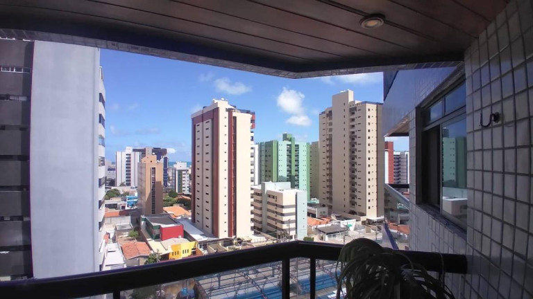 Imagem Apartamento com 3 Quartos à Venda, 200 m² Imagem Apartamento com 3 Quartos à Venda, 200 m²