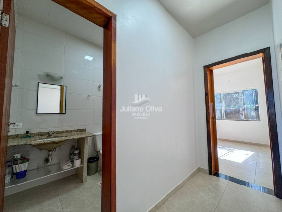 Imagem Casa com 2 Quartos à Venda, 77 m² em Barra Do Sai - Itapoá