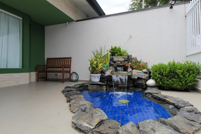 Imagem Casa com 3 Quartos à Venda, 480 m² em Bacacheri - Curitiba