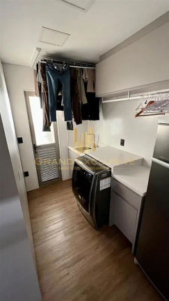 Imagem Apartamento com 3 Quartos à Venda, 183 m² em Centro - Balneário Camboriú Imagem Apartamento com 3 Quartos à Venda, 183 m² em Centro - Balneário Camboriú