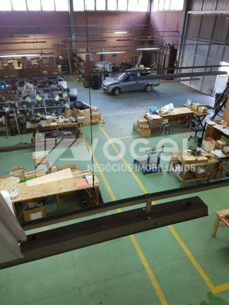 Imagem Sala Comercial à Venda, 2.100 m² em Feitoria - Sao Leopoldo Imagem Sala Comercial à Venda, 2.100 m² em Feitoria - Sao Leopoldo