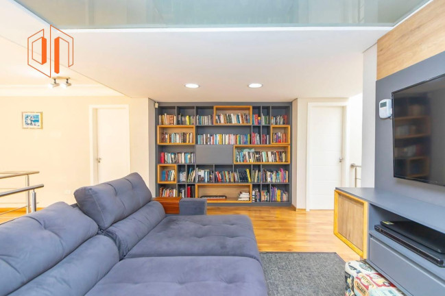 Imagem Casa com 5 Quartos à Venda, 370 m² em Ahú - Curitiba Imagem Casa com 5 Quartos à Venda, 370 m² em Ahú - Curitiba