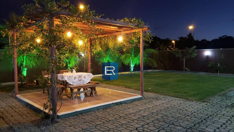 Imagem Casa com 4 Quartos à Venda, 320 m² em Interlagos - Vila Velha Imagem Casa com 4 Quartos à Venda, 320 m² em Interlagos - Vila Velha