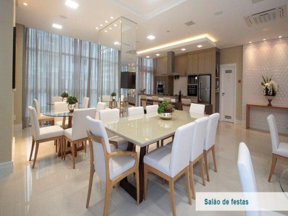 Imagem Imóvel com 4 Quartos à Venda, 145 m² em Centro - Balneário Camboriú Imagem Imóvel com 4 Quartos à Venda, 145 m² em Centro - Balneário Camboriú
