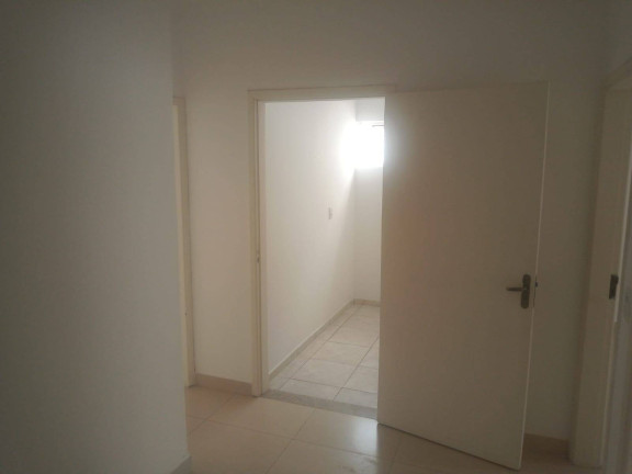 Imagem Casa com 3 Quartos para Alugar, 190 m² em Jardim Nasralla - Bauru Imagem Casa com 3 Quartos para Alugar, 190 m² em Jardim Nasralla - Bauru