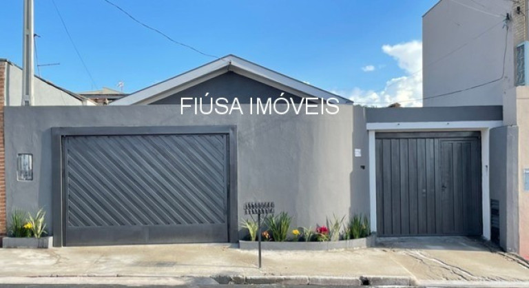 Casa com 3 Quartos à Venda,  em Independência - Ribeirão Preto