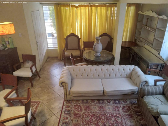 Imagem Casa com 5 Quartos à Venda, 350 m² em Boa Viagem - Recife Imagem Casa com 5 Quartos à Venda, 350 m² em Boa Viagem - Recife