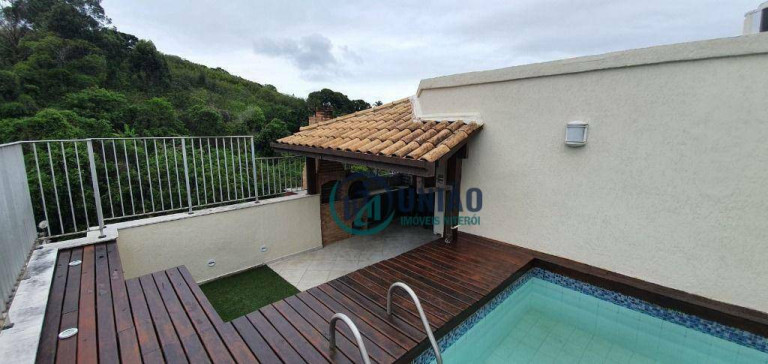 Imagem Cobertura com 3 Quartos à Venda, 180 m² em Ingá - Niterói