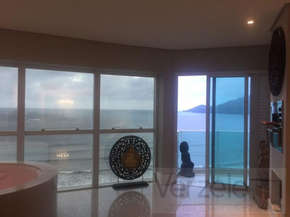 Imagem Apartamento com 3 Quartos para Alugar, 182 m² em Centro - Balneário Camboriú
