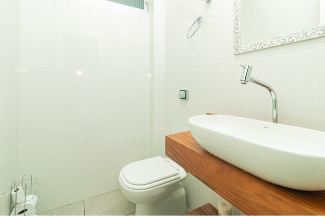 Imagem Apartamento com 3 Quartos à Venda, 145 m² em Moinhos De Vento - Porto Alegre Imagem Apartamento com 3 Quartos à Venda, 145 m² em Moinhos De Vento - Porto Alegre